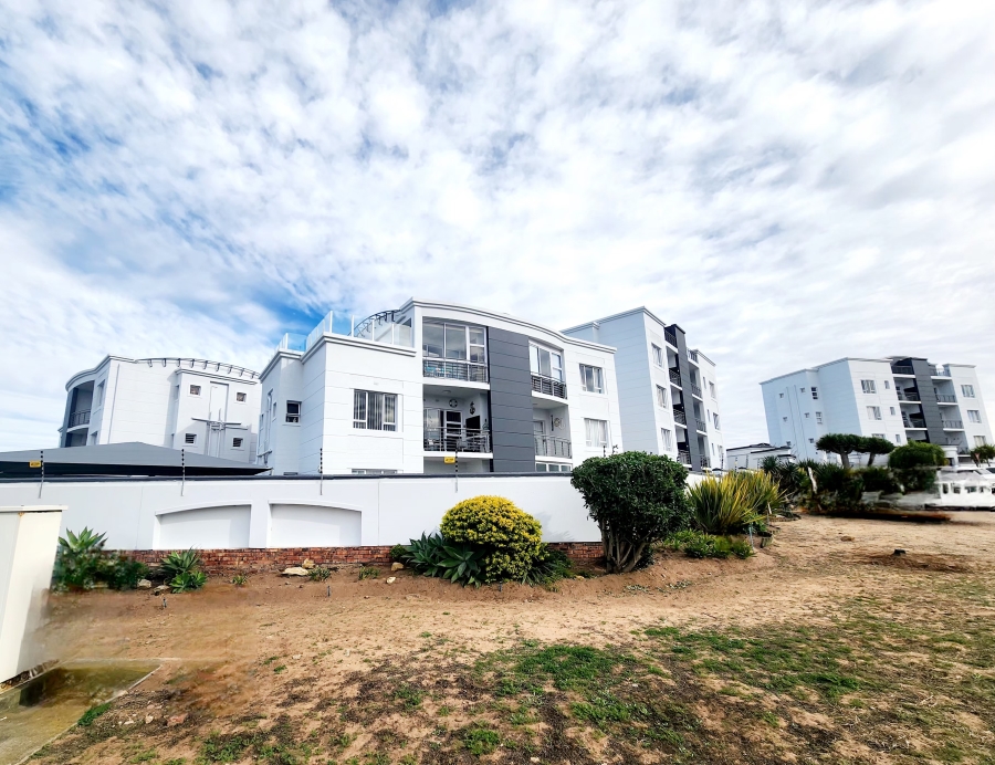 2 Bedroom Property for Sale in Reebok Western Cape